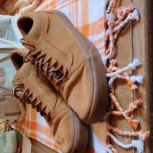Tan Suede Vans Shoes Size 10